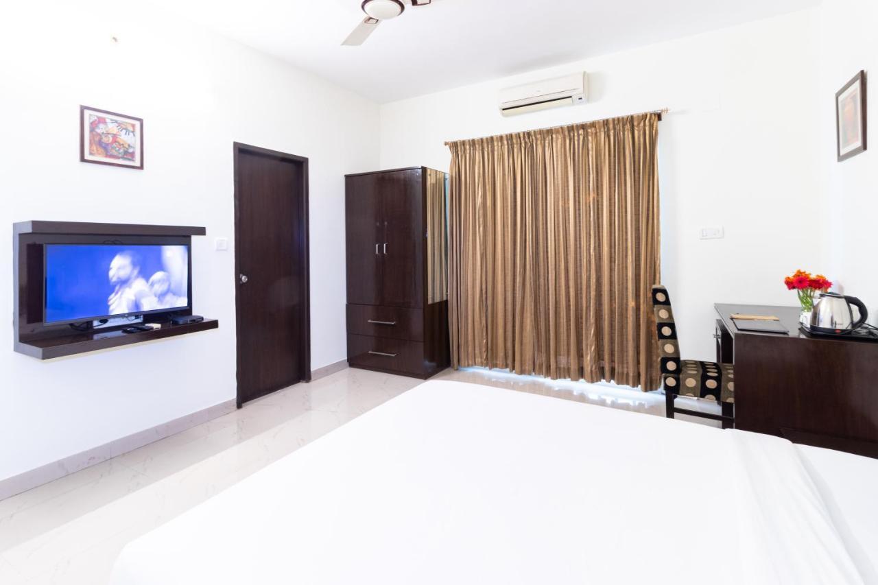 Sanctum Suites Domlur Bangalore Quarto foto